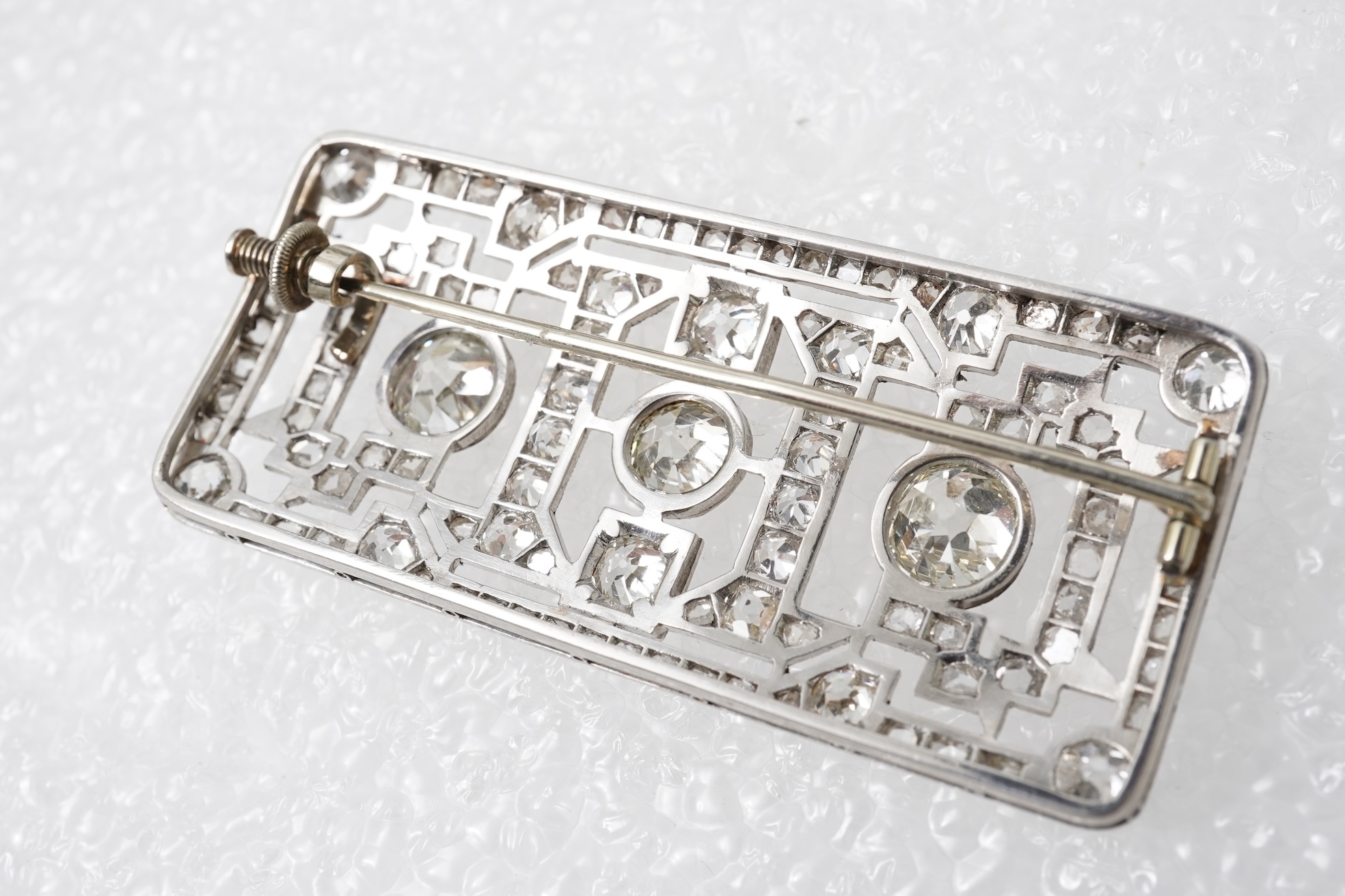 An attractive Art Deco diamond brooch, France, 1920s